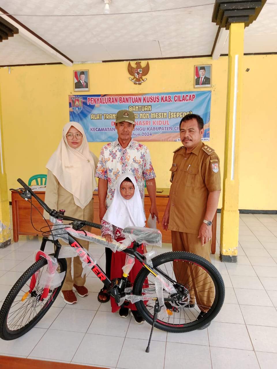 Penyaluran Bantuan Sepeda 